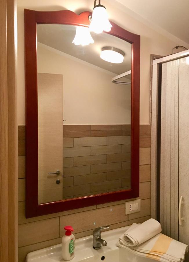 L'Arciere Apartment เชลาโน ภายนอก รูปภาพ