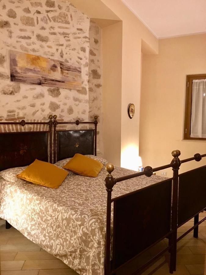 L'Arciere Apartment เชลาโน ภายนอก รูปภาพ